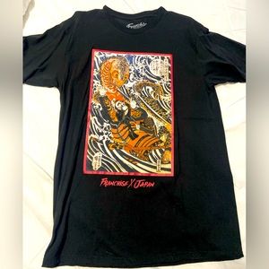 T shirt